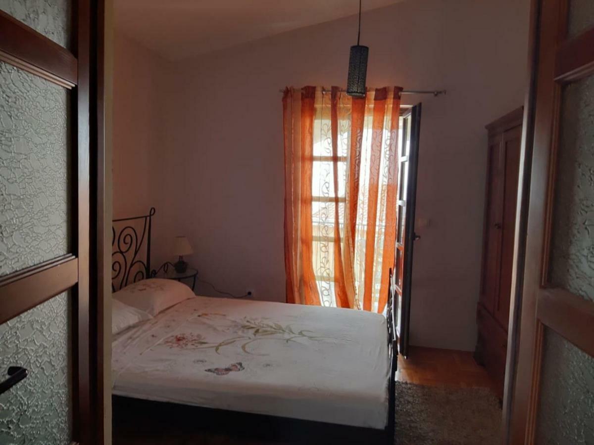 Vila Maljevik Sutomore Luaran gambar